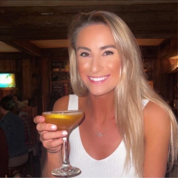 Meet your Posher, Brielle - Picture 1 of 1